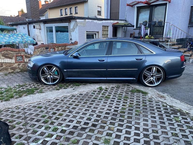 Gebraucht Audi A8 280 PS (205 kW) 2004 Grau Limousine