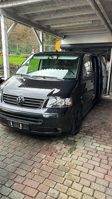 Schwarz Gebraucht 2006 VW T5 Van | 11.000 € (Fairer Preis) - Bild 1/4