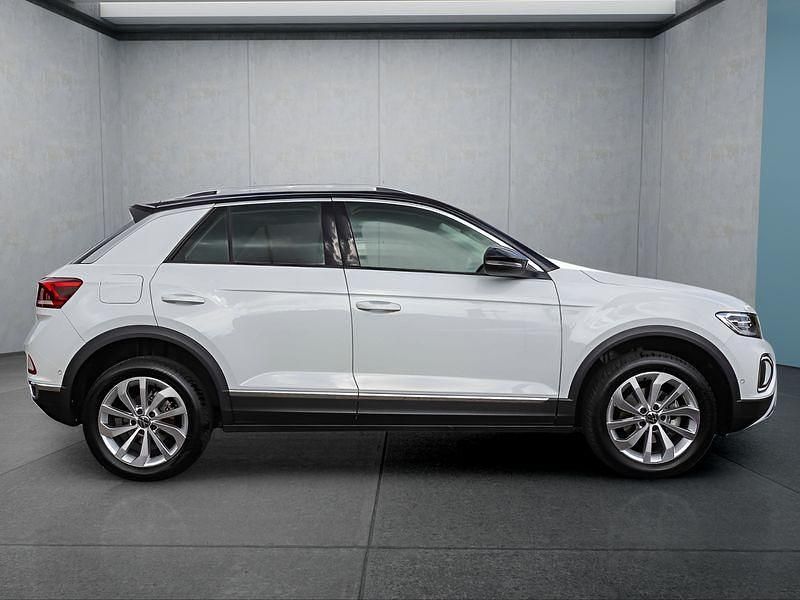 Gebraucht VW T-Roc 150 PS (110 kW) 2024 Weiß SUV