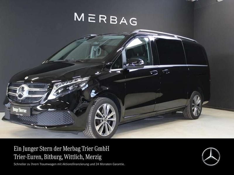 Obsidianschwarz metallic Gebraucht 2024 Mercedes V300 Avantgarde Edition Van / Kleinbus | 64.960 € (Guter Preis) - Bild 1/4