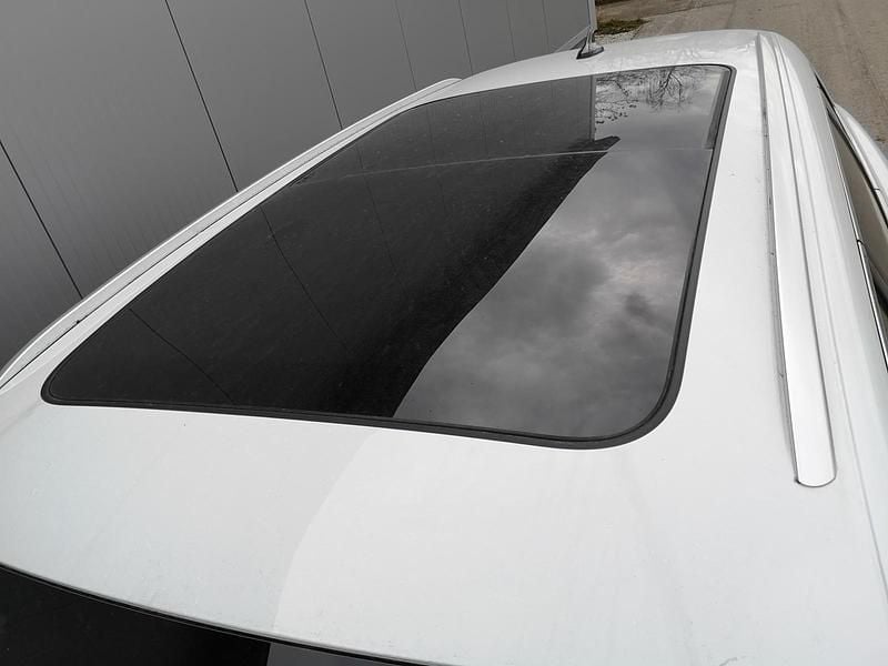 Neu Skoda Superb Selection 360 PS (264 kW) 2025 Purewhite