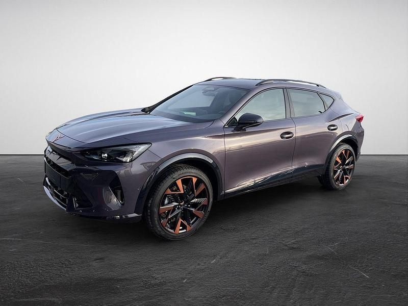 Neu Cupra Formentor 204 PS (150 kW) 2025 Violett (dark void) SUV
