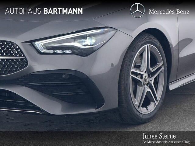 Gebraucht 2024 Mercedes CLA200 Shooting Brake Kombi | 34.270 € (Fairer Preis) - Bild 1/4
