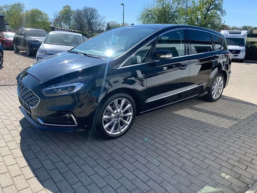 Gebraucht Ford S-MAX Vignale 241 PS (177 kW) 2020 Schwarz Van / Kleinbus