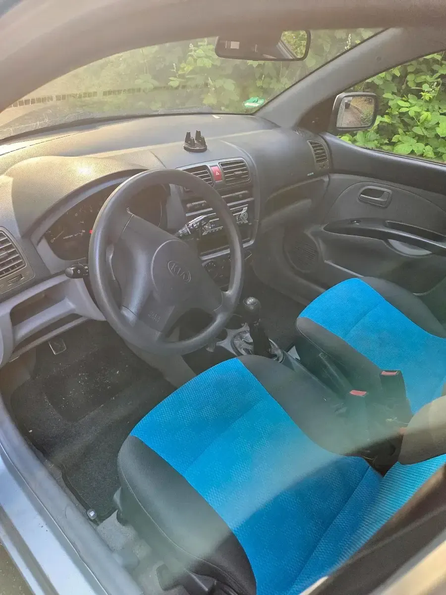 Brugt Kia Picanto 64 HK (47 kW) 2006 Sølv Hatchback