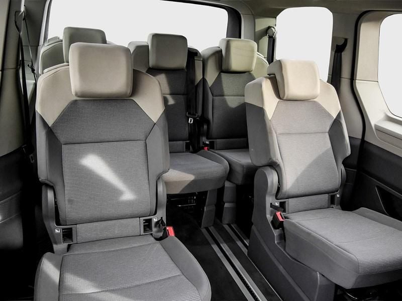 Gebraucht VW Multivan Basis 150 PS (110 kW) 2022 Blau Van