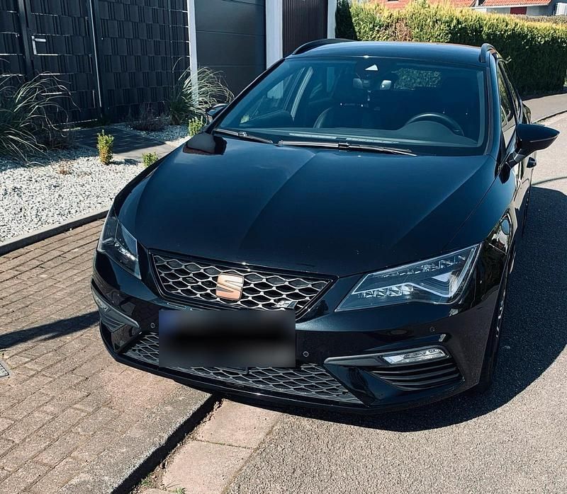 Usata Cupra Leon 300 CV (220 kW) 2019 Nero Station wagon