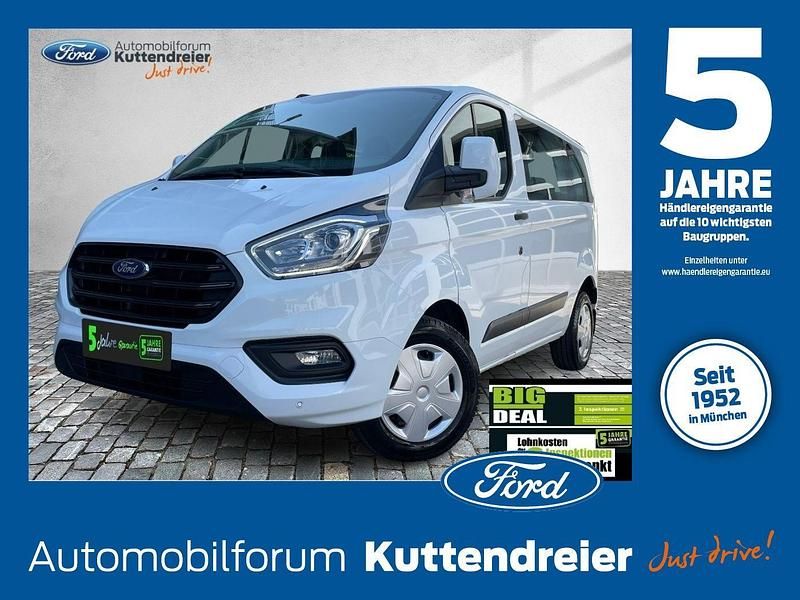 Weiß Gebraucht 2022 Ford Transit Tourneo Trend Van / Kleinbus | 27.769 € - Bild 1/4