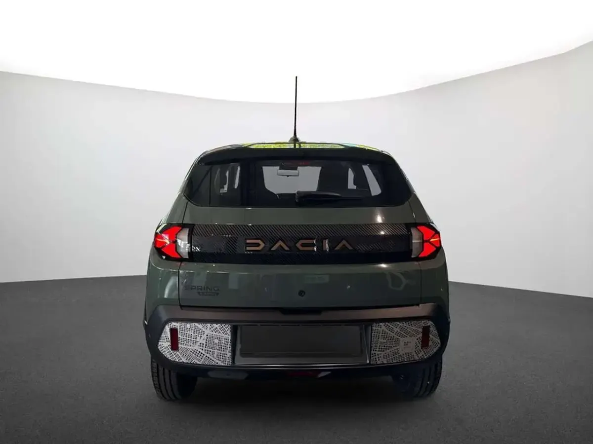 Neu Dacia Spring Extreme 47 kW (65 PS) 2025 Grün "flechtengrau" Kleinwagen