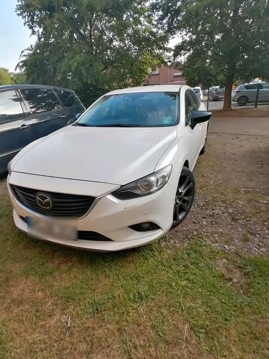 Gebraucht Mazda 6 175 PS (128 kW) 2012 Weiß Limousine