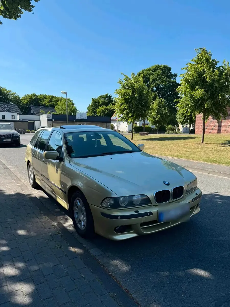 Gebraucht BMW 525 192 PS (141 kW) 2001 Grün Kombi