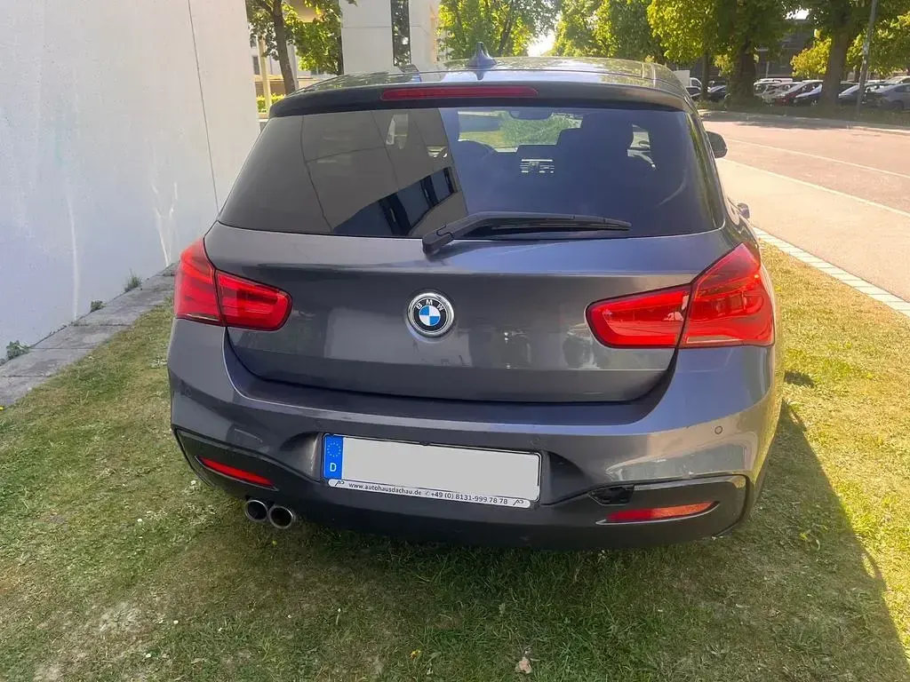Gebraucht BMW 120 M Sport 190 PS (139 kW) 2016 Grau Kleinwagen