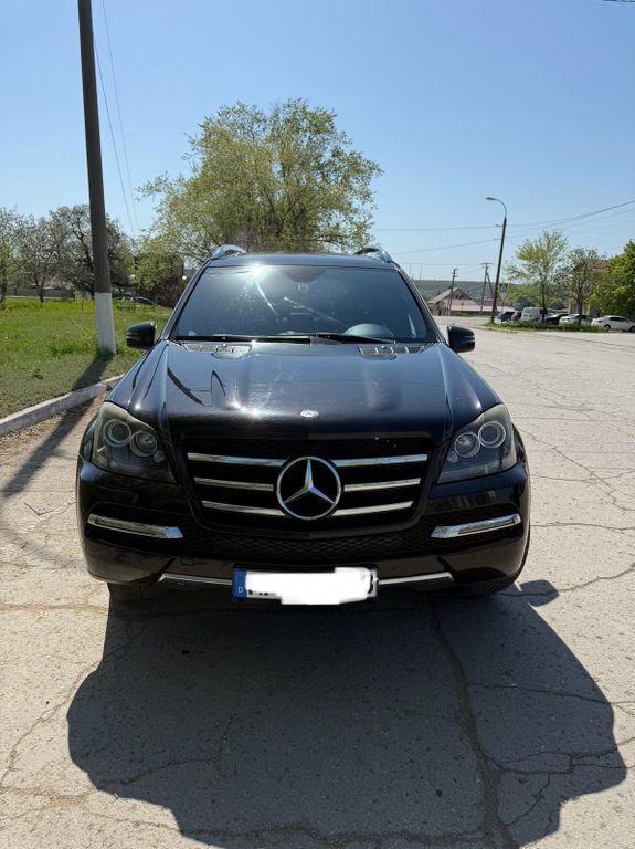 Schwarz Gebraucht 2012 Mercedes 350 SUV | 15.500 € (Fairer Preis) - Bild 1/4