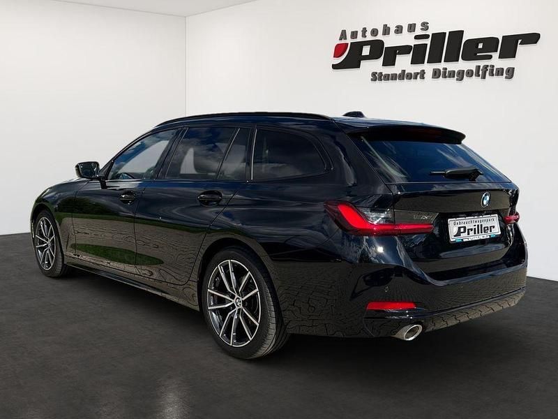 Gebraucht BMW 318 150 PS (110 kW) 2024 Schwarz Kombi