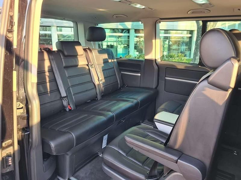 Gebraucht VW Multivan Highline 204 PS (150 kW) 2017 Van