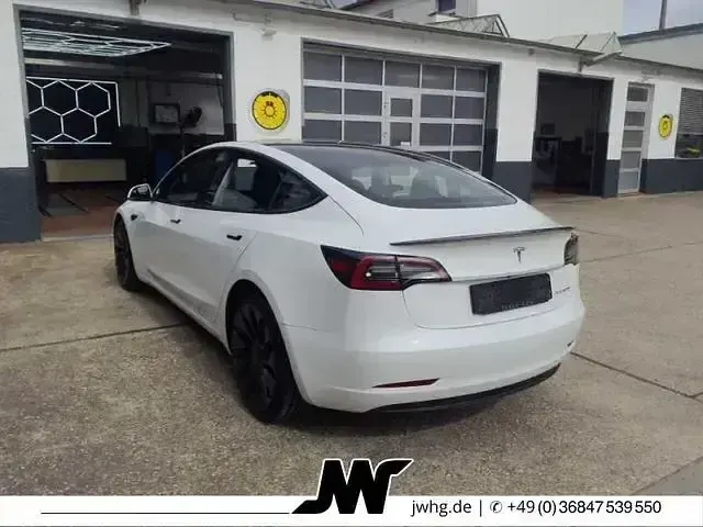 Gebraucht Tesla Model 3 Performance 461 kW (627 PS) 2022 Weiß metallic Limousine