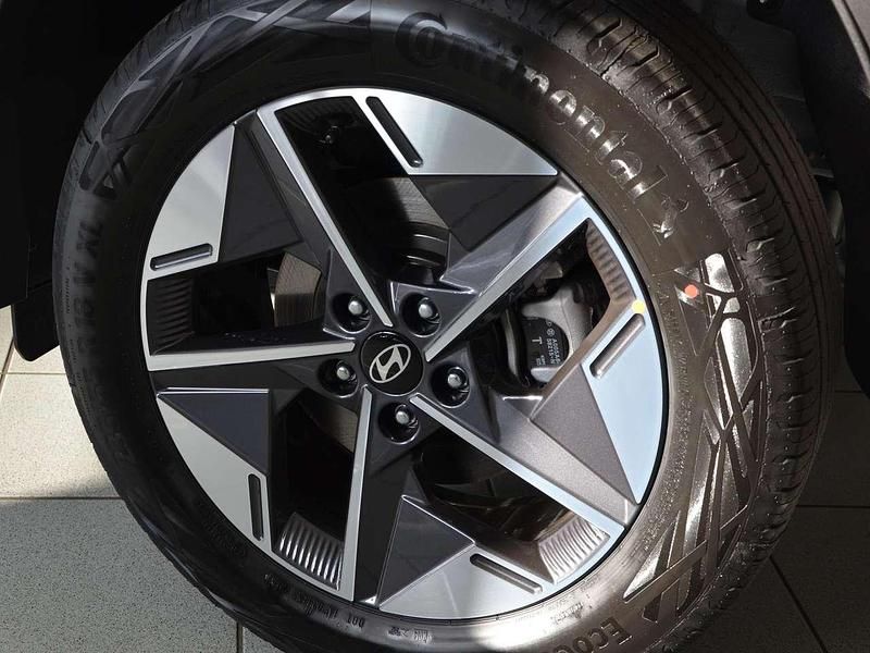 Neu Hyundai Tucson 150 PS (110 kW) 2025 Serenity white SUV