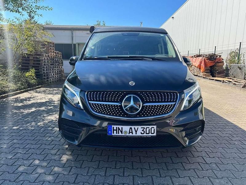 Gebraucht 2022 Mercedes V300 Marco Polo Van / Kleinbus | 70.000 € (Guter Preis) - Bild 1/4