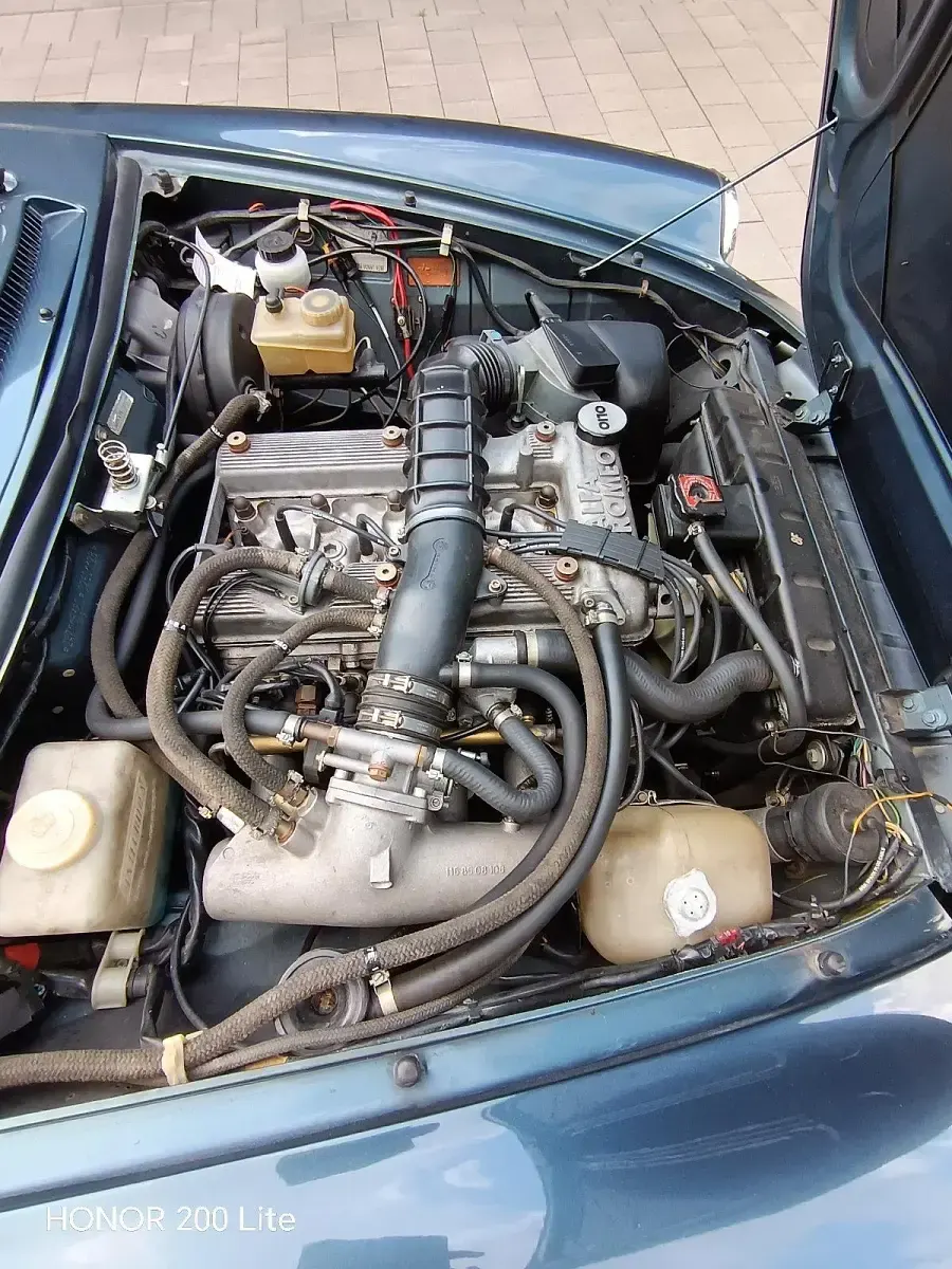 Gebraucht Alfa Romeo Spider 116 PS (85 kW) 1988 Blau Cabrio