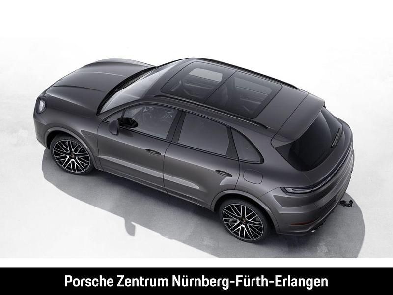 Gebraucht Porsche Cayenne 470 PS (345 kW) 2025 Grau SUV