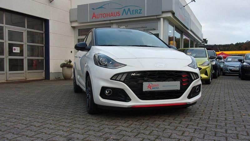 Weiß Neu 2025 Hyundai i10 N Line Kleinwagen | 19.400 € (Fairer Preis) - Bild 1/4