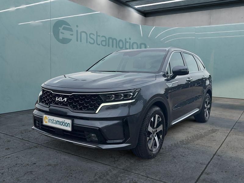 Grau Gebraucht 2022 Kia Sorento Vision SUV | 38.799 € (Fairer Preis) - Bild 1/4