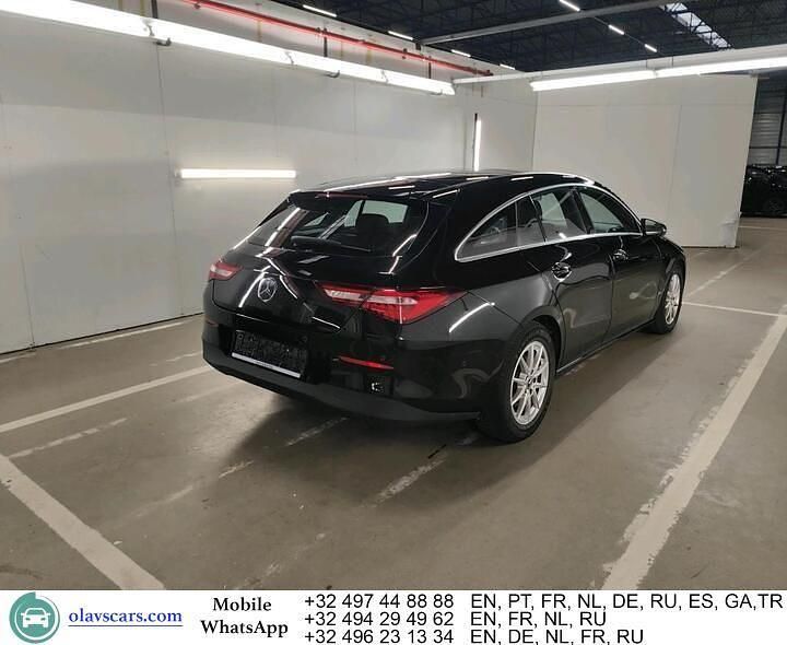 Gebraucht Mercedes CLA180 Shooting Brake 116 PS (85 kW) 2022 Schwarz Kombi