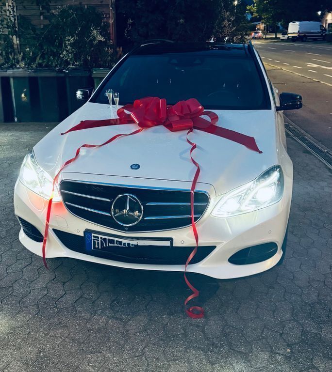 Weiß Gebraucht 2016 Mercedes E350 Limousine | 19.800 € (Guter Preis) - Bild 1/4