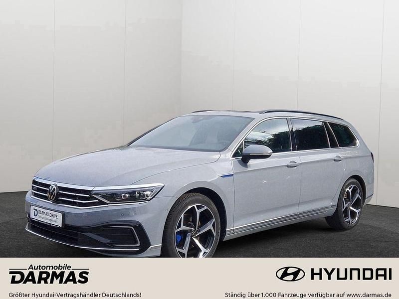 Grau Gebraucht 2022 VW Passat GTE Limousine | 24.990 € (Fairer Preis) - Bild 1/4