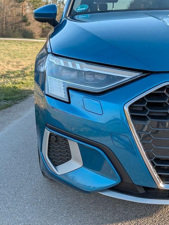 Gebraucht Audi A3 Ambiente 204 PS (150 kW) 2020 Blau Limousine