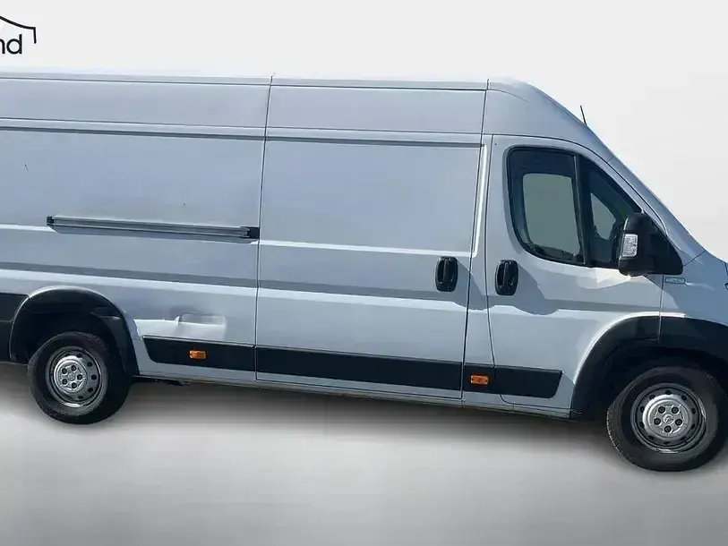 Gebraucht Citroën Jumper 165 PS (121 kW) 2024 Weiß Van / Kleinbus