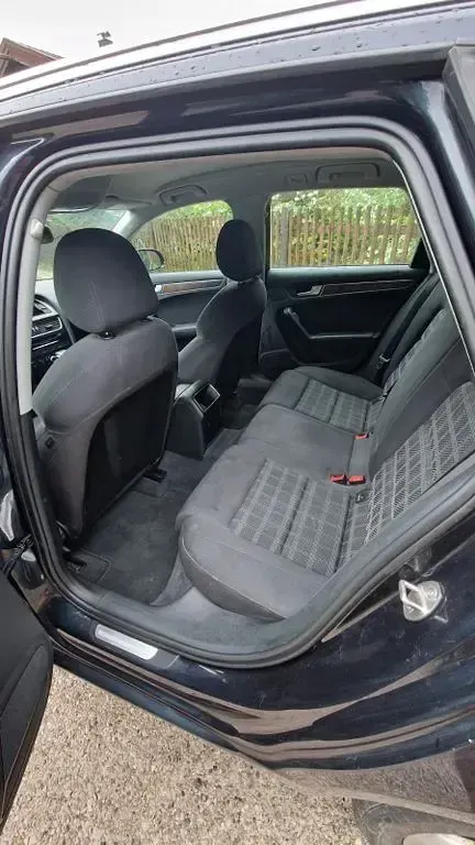 Gebraucht Audi A4 170 PS (125 kW) 2014 Blau Kombi