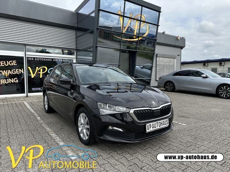 Schwarz Gebraucht 2023 Skoda Scala Ambition Kleinwagen | 15.700 € (Superpreis) - Bild 1/4