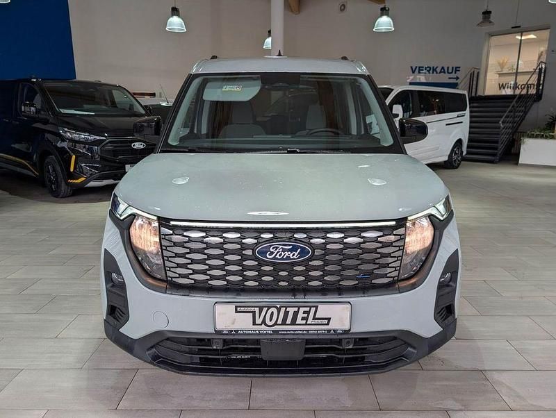 Neu Ford Tourneo Courier 100 kW (136 PS) 2025 Grau Van / Kleinbus