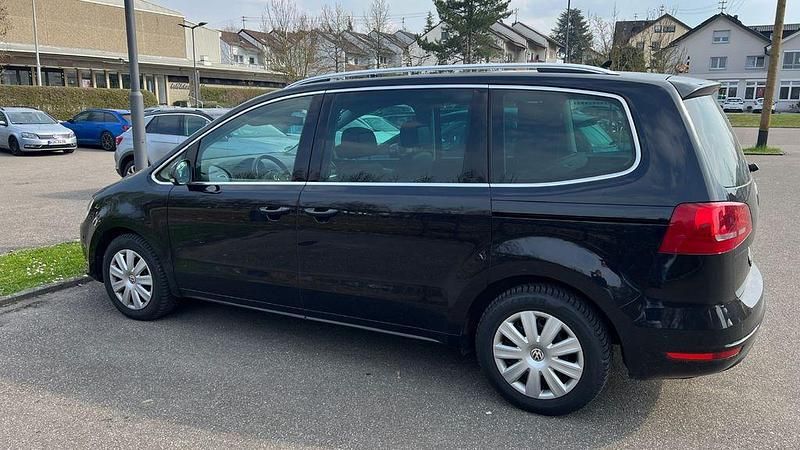 Gebraucht VW Sharan Highline 177 PS (130 kW) 2015 Schwarz Van / Kleinbus
