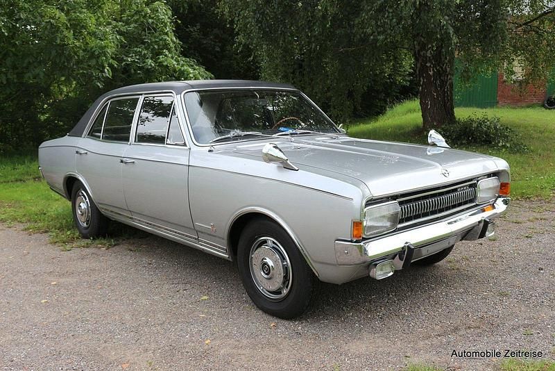 Silber Gebraucht 1967 Opel Commodore Limousine | 13.900 € - Bild 1/4