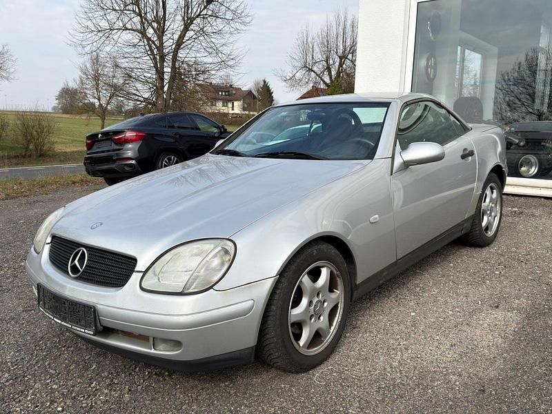 Gebraucht Mercedes SLK200 136 PS (100 kW) 1997 Silber Cabrio