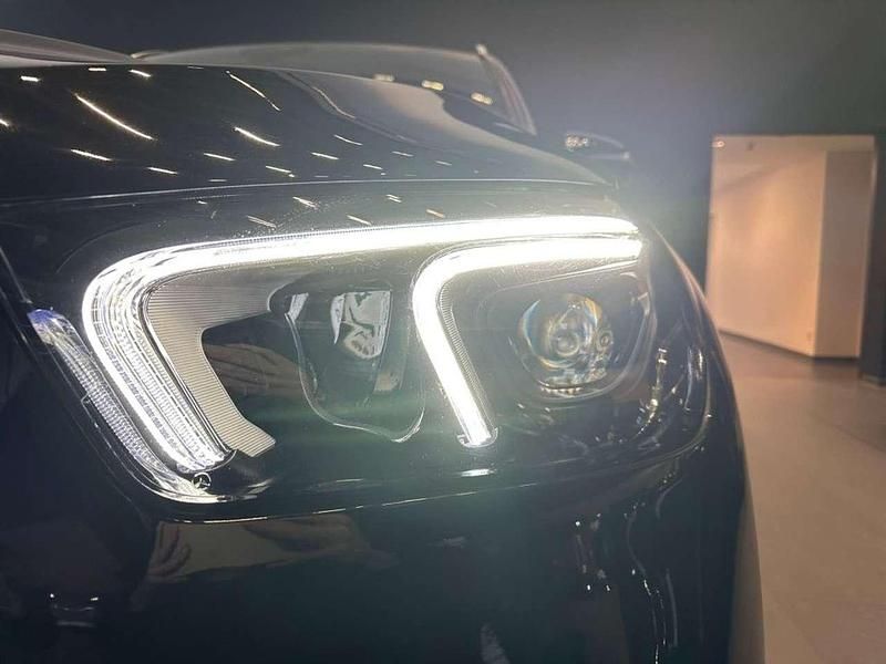 Gebraucht Mercedes GLE300 AMG 245 PS (180 kW) 2024 Schwarz SUV