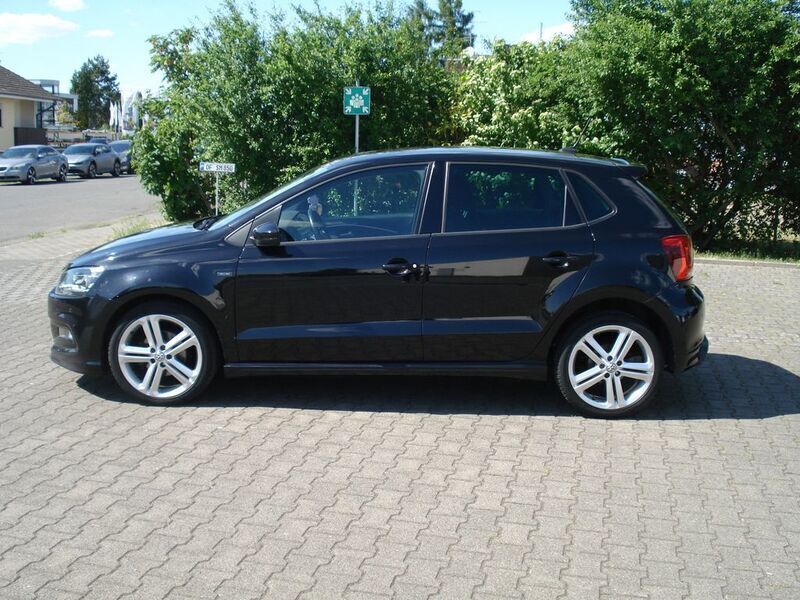 Schwarz Gebraucht 2015 VW Polo Limousine | 9.500 € (Fairer Preis) - Bild 1/4