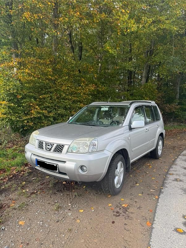 Silber Gebraucht 2004 Nissan X-Trail SUV | 3.600 € (Fairer Preis) - Bild 1/4