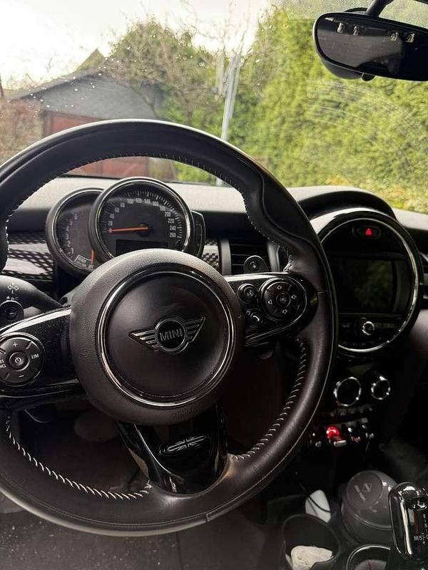 Gebraucht Mini Cooper S 192 PS (141 kW) 2019 Schwarz Kleinwagen