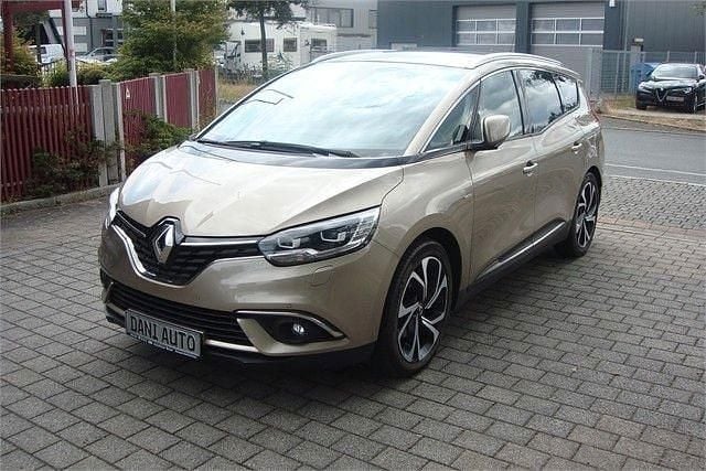 Gebraucht Renault Scénic IV Bose Edition 163 PS (119 kW) 2018 Gold Van / Kleinbus
