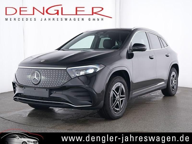 Kosmosschwarz metallic Gebraucht 2024 Mercedes EQA300 AMG line SUV | 38.890 € (Etwas zu teuer) - Bild 1/4