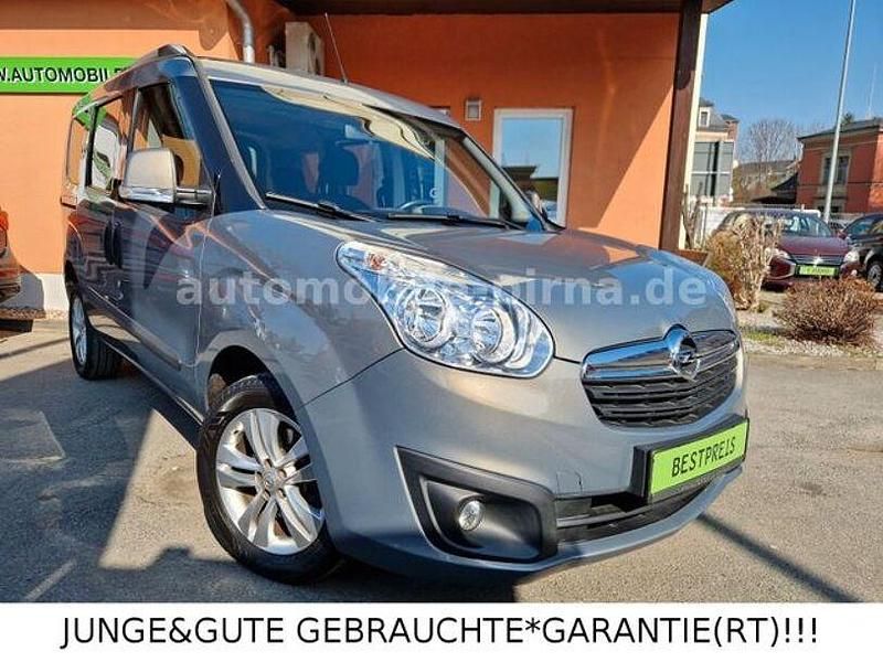 Gebraucht Opel Combo Selection 95 PS (69 kW) 2015 Grün Van / Kleinbus