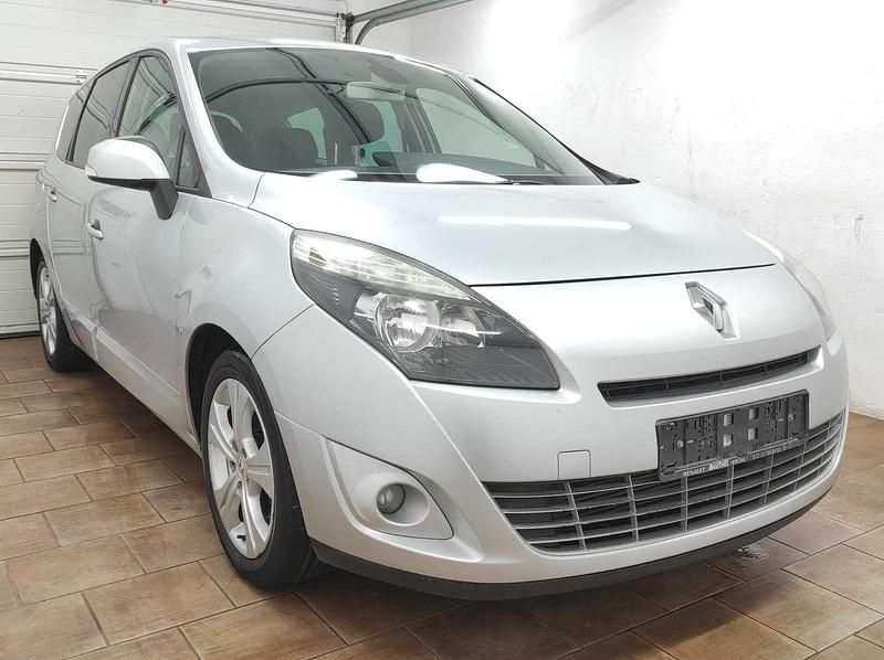 Gebraucht Renault Scénic III 131 PS (96 kW) 2010 Platingrau Van / Kleinbus