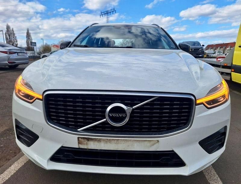 Gebraucht Volvo XC60 R-Design 190 PS (139 kW) 2019 Weiß SUV