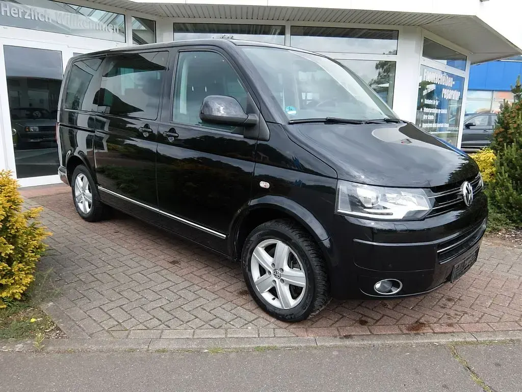 Gebraucht VW Multivan 179 PS (131 kW) 2015 Schwarz Van / Kleinbus