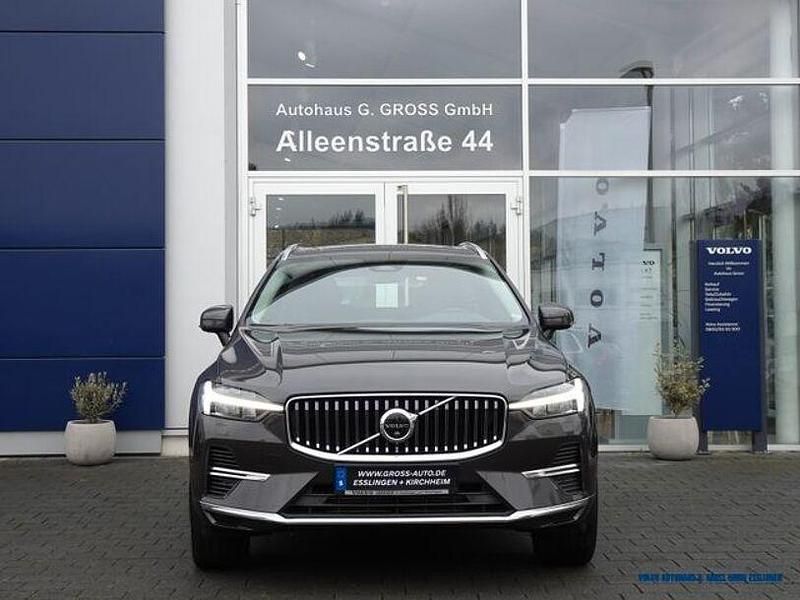 Gebraucht Volvo XC60 Plus 253 PS (186 kW) 2022 Grau SUV