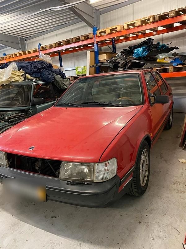 Gebraucht Saab 9000 225 PS (165 kW) 1989 Rot Limousine