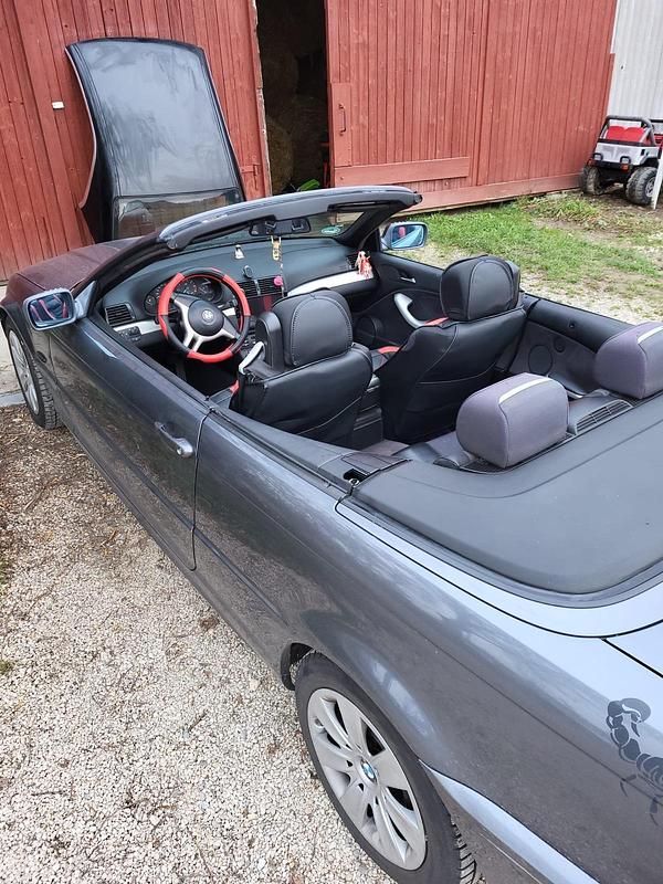 Gebraucht BMW 318 Cabriolet 105 PS (77 kW) 2002 Grau Cabrio